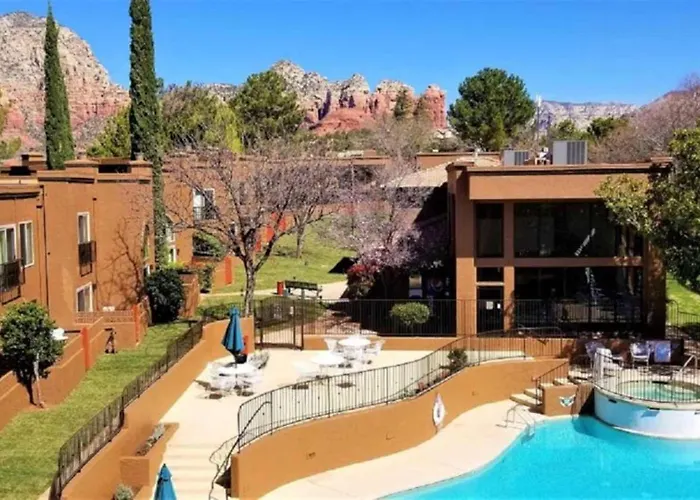 Of - 2 Bedroom Loft W Balcony *